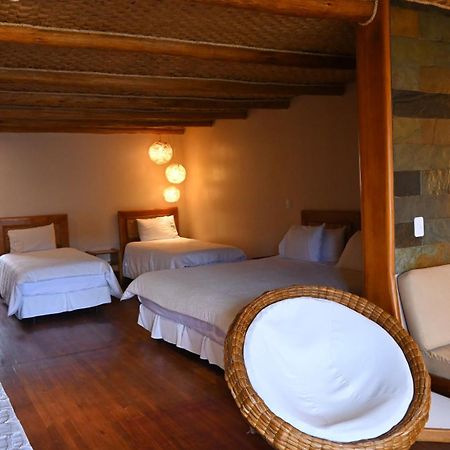 Hosteria Cabanas Del Lago Отавало Экстерьер фото